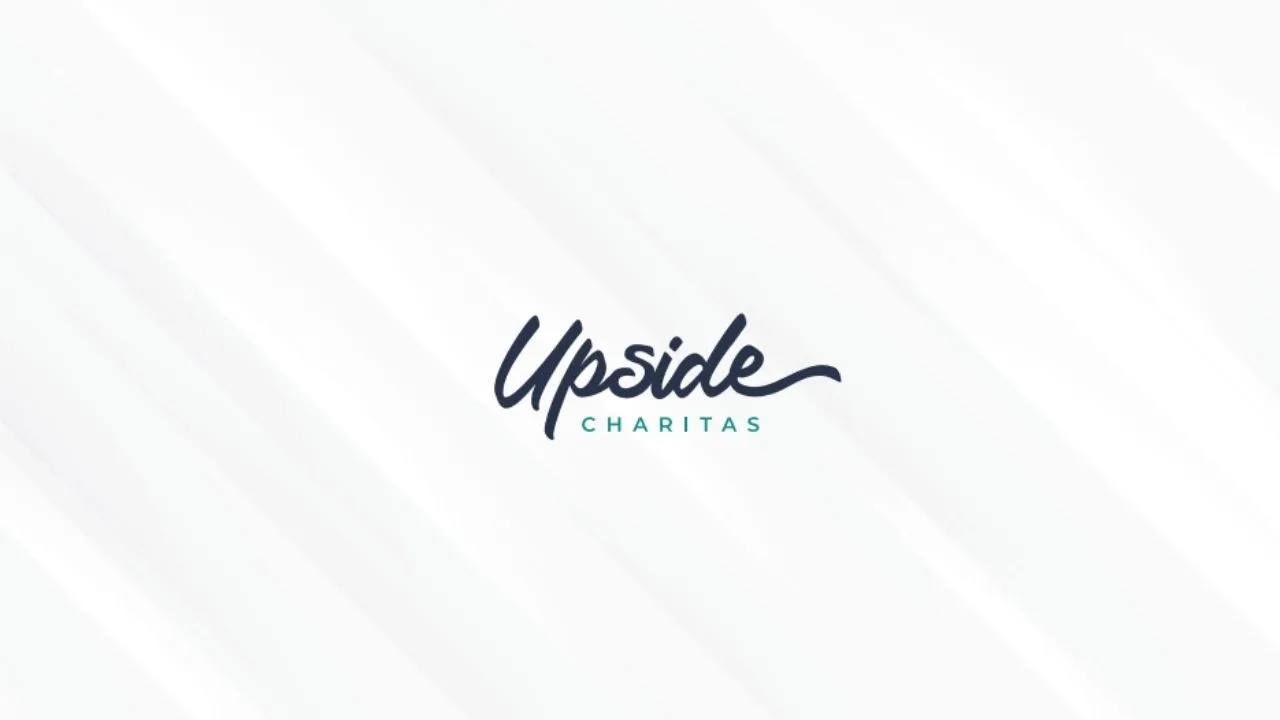 Capa do vídeo do Upside Charitas no YouTube